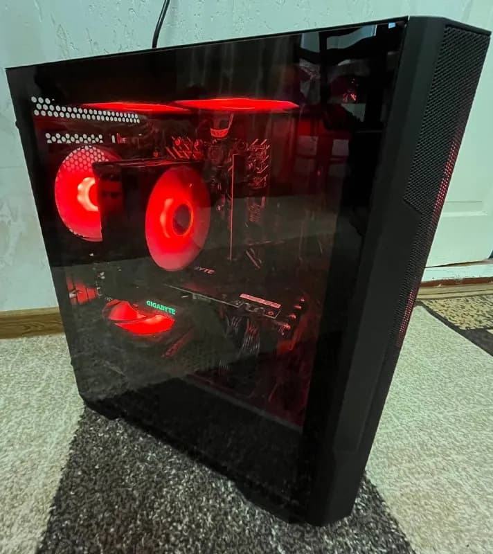 Pc/gaming computer/Мощный игровой компьютер, красни цена 2200₾ — Батуми — 2,200 ₾