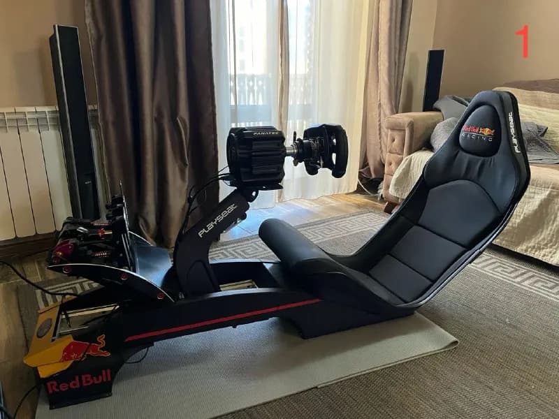 1. PLAYSEAT® FORMULA RED BULL RACING — 2500 лари — Тбилиси — 2500 ₾