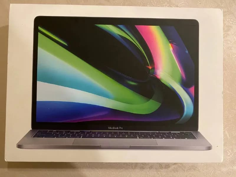 Macbook Pro (M1 — 2020) в идеальном состоянии без царапин с коробкой. — Тбилиси — 2,600 ₾