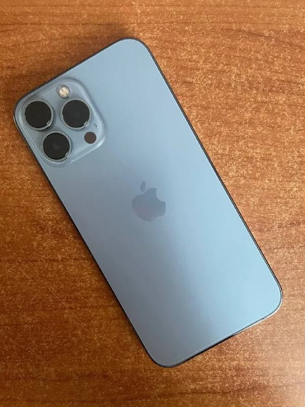 iPhone 13 Pro Max 512 Gb голубой. — Тбилиси — 2,300 ₾