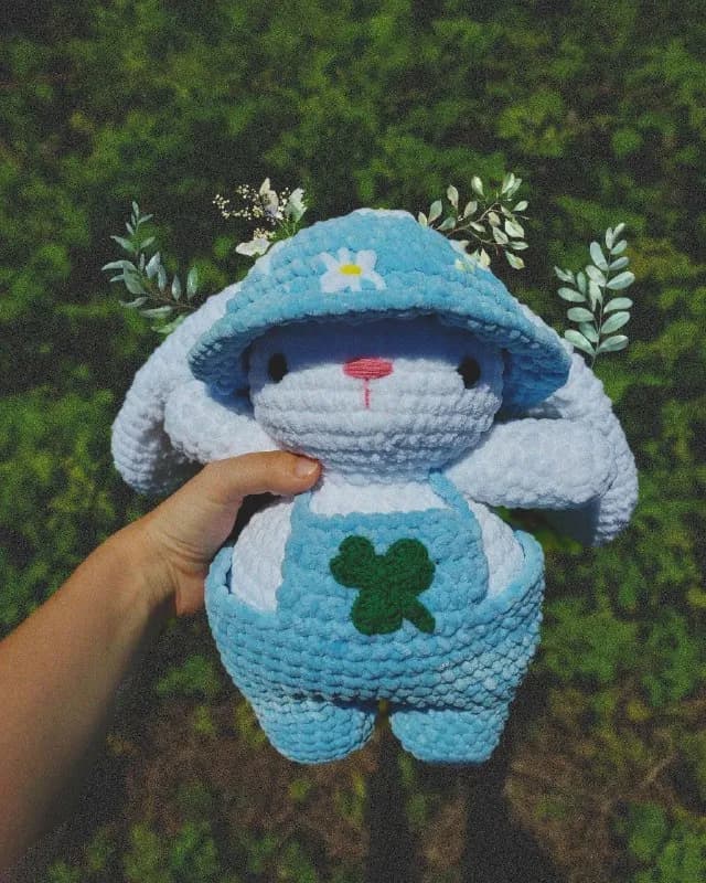 Вязаный заяц — Тбилиси — 100 ₾