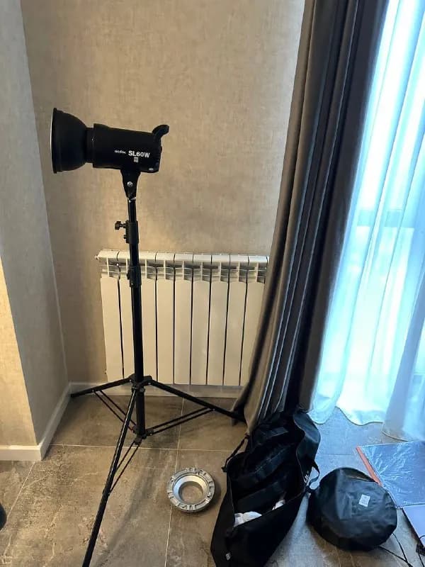 godox sl60w + софтбокс с сотами и цветными фильтрами — Тбилиси — 1500 ₾