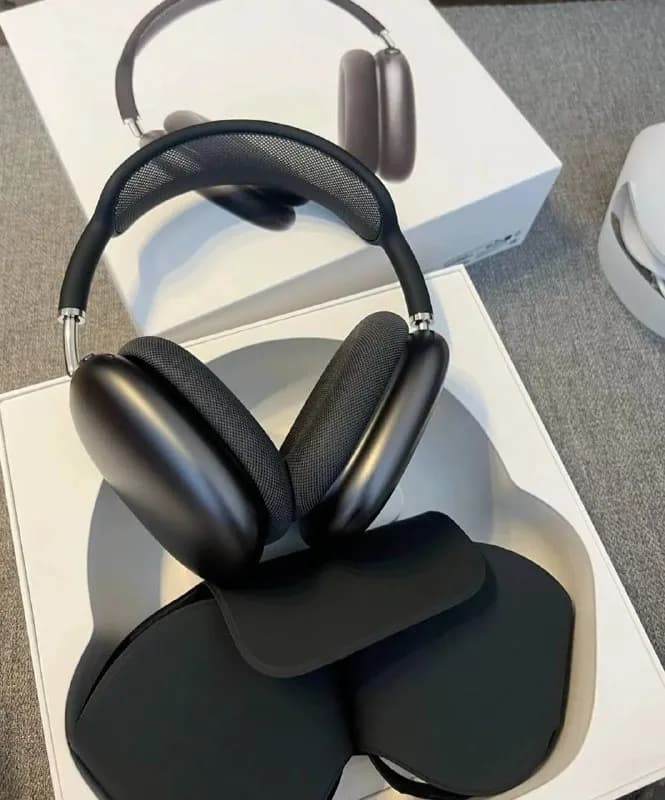 apple AirPods Max 2, в идеальном состоянии, на гарантии в zoomer, есть чек, чехол, коробка, в подаро — Батуми — 1400 ₾