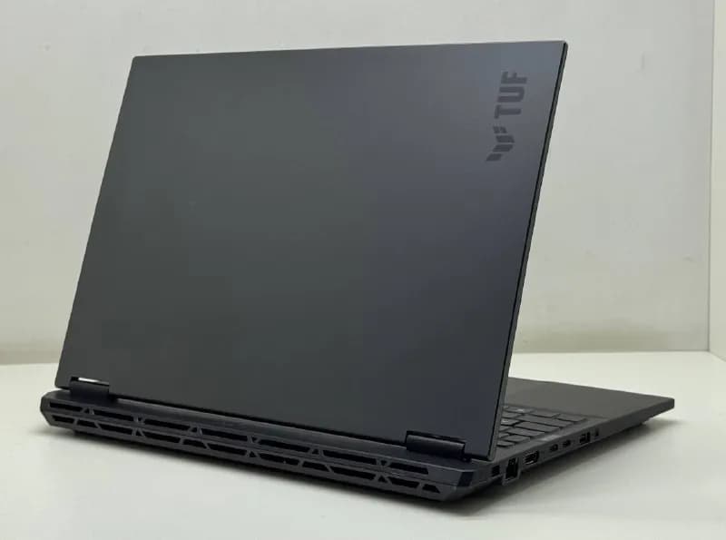 Asus Tuf Gaming F16, идеальное состояние, в использовании полгода — Батуми — 2,600 ₾