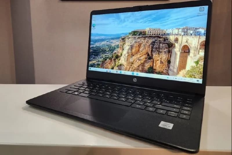 HP Laptop 15–DY1051wm — мощный и надежный ноутбук в отличном рабочем состоянии! — Батуми — 670 ₾