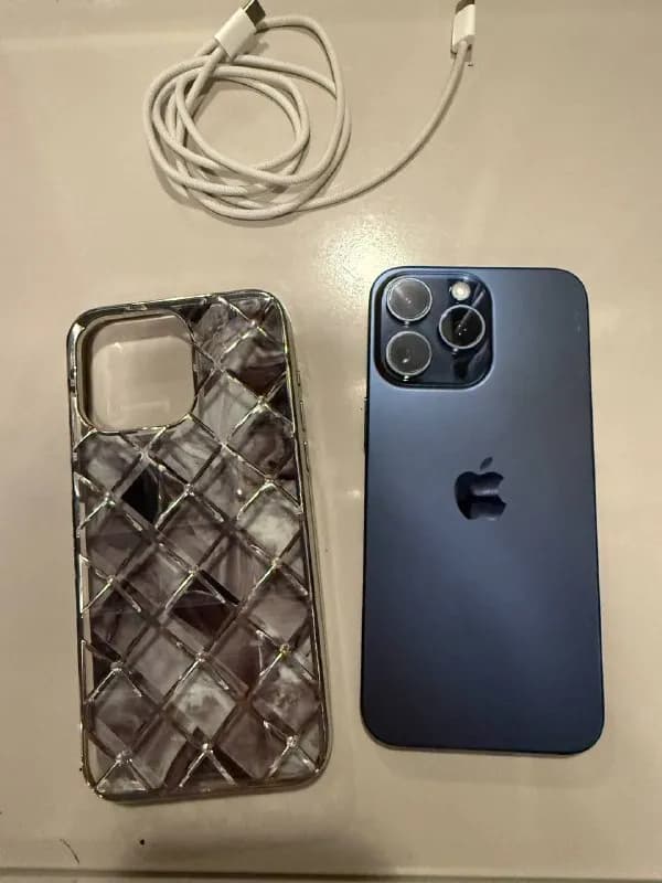 iPhone 15 Pro Max 256GB — Тбилиси — 1,750 ₾