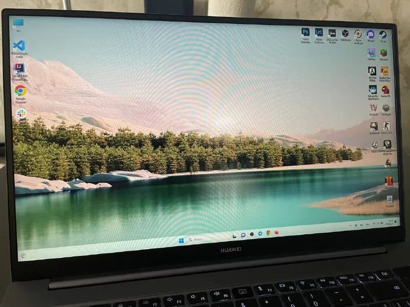 Huawei Matebook D16. — Тбилиси