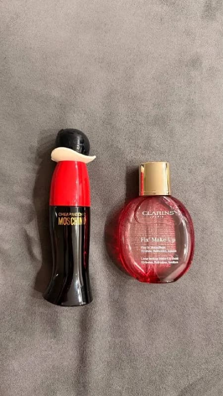 Moschino Cheap & Chic (новый, пару раз пшикала) 30 мл — 40 лари. — Тбилиси — 40 ₾