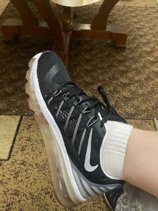 Nike кроссовки новые — Тбилиси — 70 ₾