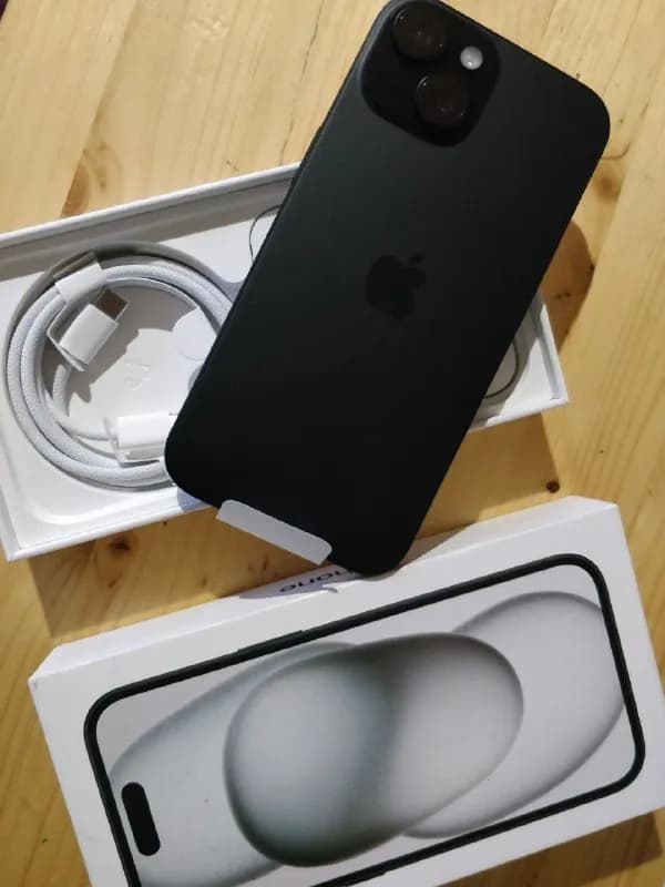 iPhone 15 128 GB Новый, гарантия от 15.01.24 из Zoomer/Тбилиси — Тбилиси — 2 ₾