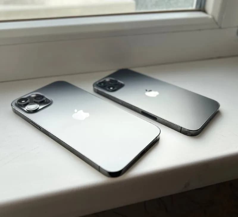 iPhone 12 Pro Max / 12 Pro — Тбилиси — 12 ₾