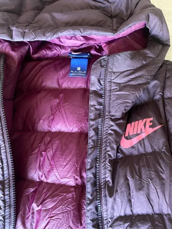 Nike xs — 70 лари — Тбилиси — 70 ₾