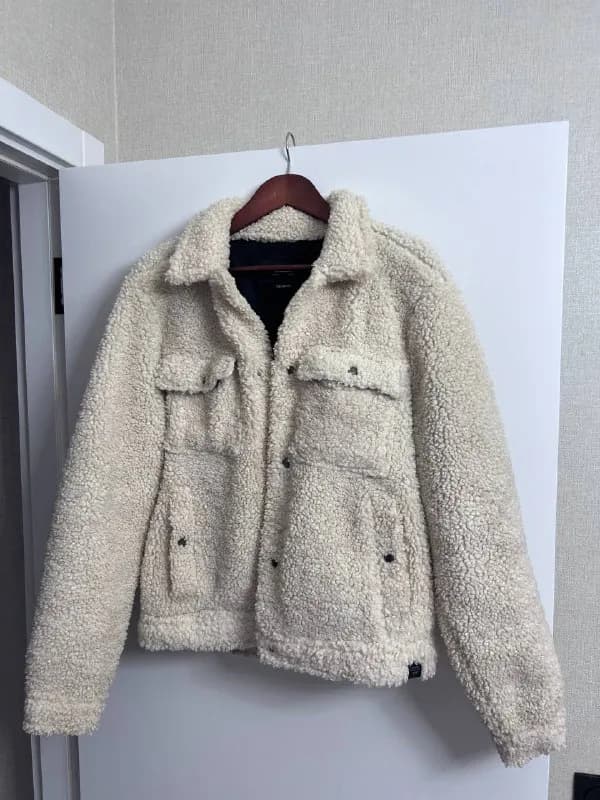 Курточка Pull&Bear, размер М — Тбилиси — 60 ₾