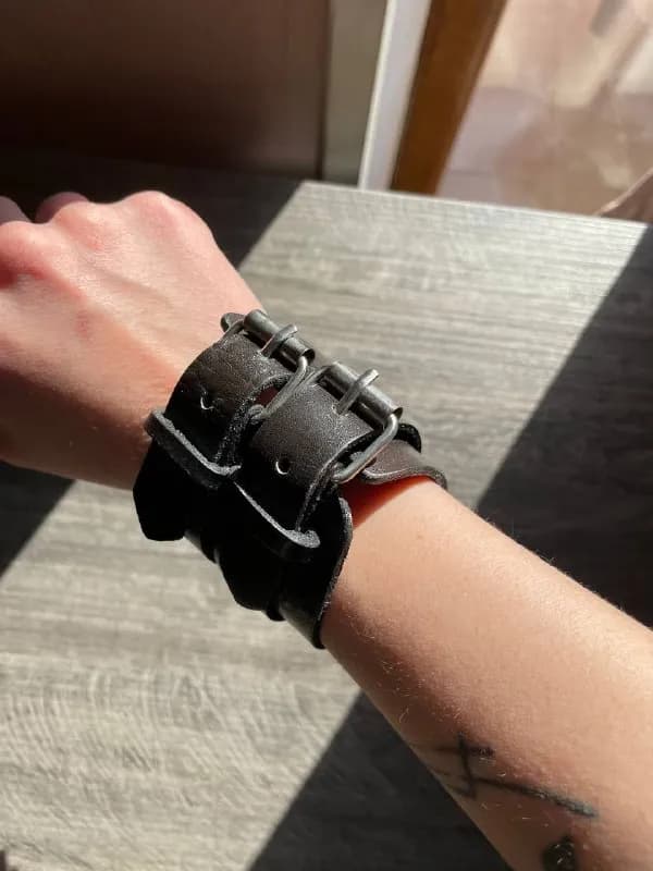 Новый кожаный браслет — Тбилиси — 20 ₾