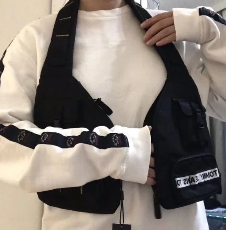 Tommy Jeans 200 лари р.Исани — Тбилиси — 200 ₾