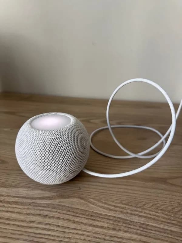 Apple / Desk Setup Items for Sale — Тбилиси — 300 ₾