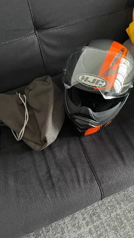 HJC f70, размер L: 550gel — абсолютно новый, только примерялся при покупке. В комплекте пинлок и меш — Тбилиси — 550 ₾