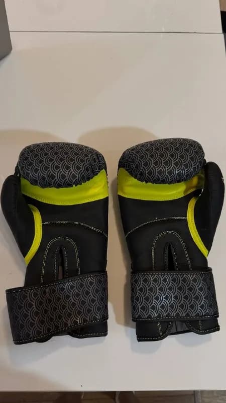 Venum. 10 размер — Батуми — 150 ₾
