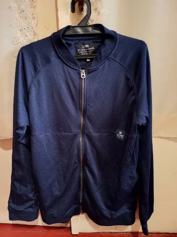 Jack&Jones муж. M — Тбилиси — 22 ₾