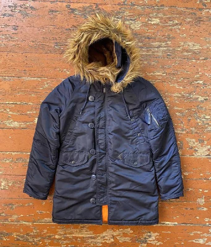 N-3B от европейского подразделения Alpha Industries, впервые выпущенная более 60 лет назад для ВВС С — Тбилиси — 230 ₾