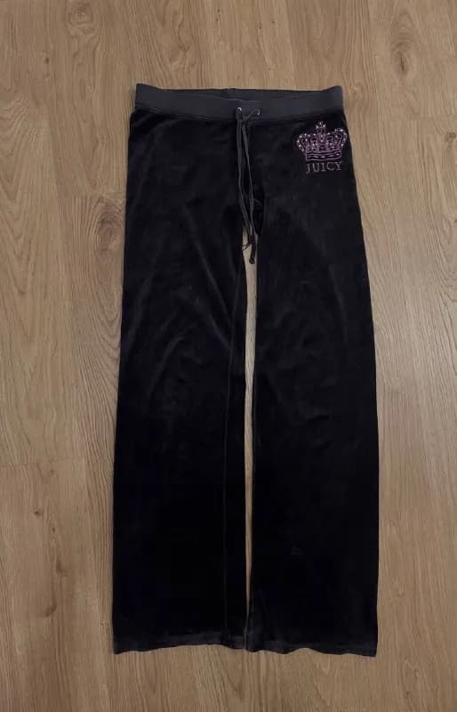 1. штаны на низкой посадке juicy couture оригинал — Батуми — 50 ₾