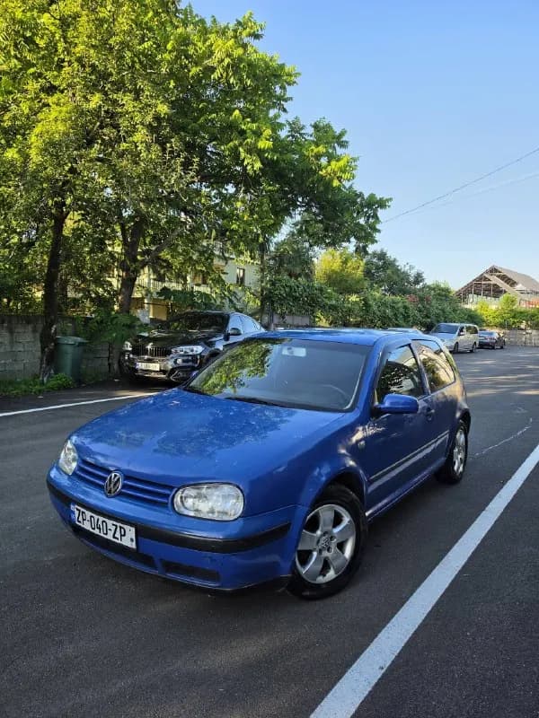 Volkswagen Golf 4 — Батуми