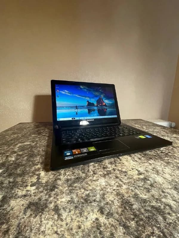Lenovo Z40-70. Состояние очень хорошее, присутствуют небольшие царапины по корпусу. — Тбилиси — 450 ₾