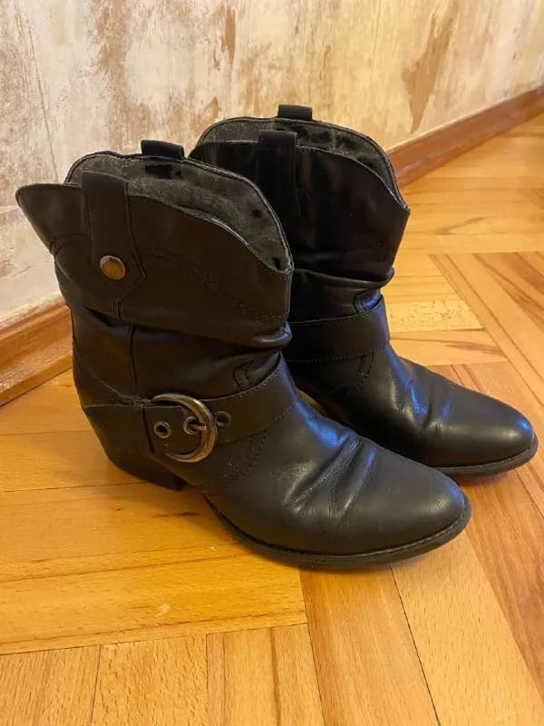 Полусапожки натуральная кожа р-р 38 — Тбилиси — 10 ₾