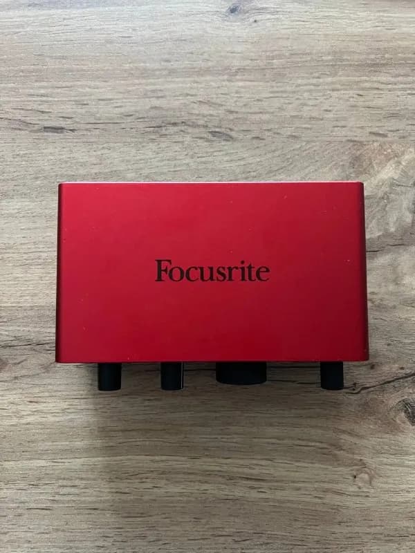 Focusrite Scarlett Solo 4th Gen (звуковая карта / аудиоинтерфейс) — Батуми — 500 ₾