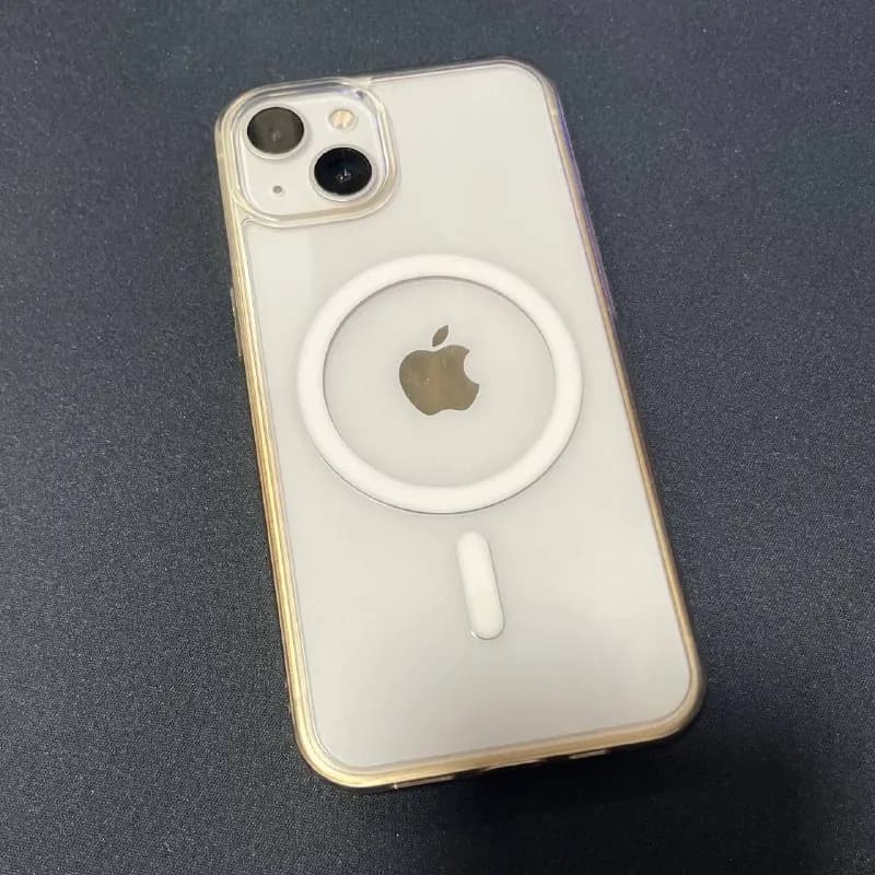iPhone 13 128Gb. Состояние отличное, оба с первого дня в чехлах и стеклах. — Тбилиси — 1 250 ₾
