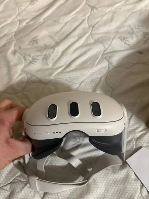 VR-очки Meta Quest 3, 512 ГБ — Батуми — 1,500 ₾