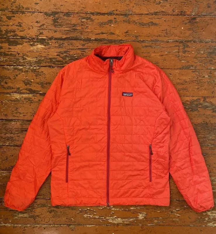 Nano Puff от Patagonia, которую можно использовать как самостоятельную вещь или же как средний утепл — Тбилиси — 170 ₾