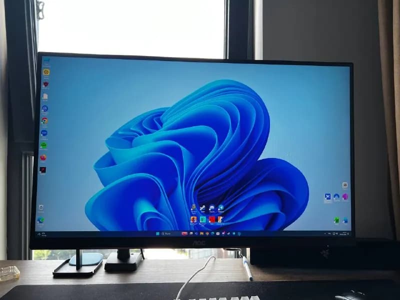 AOC 27» (Q27G2E) 155Hz, QHD, отклик 1 мс. Экран в идеале, без битых пикселей. Монитору меньше года — Тбилиси — 300 ₾