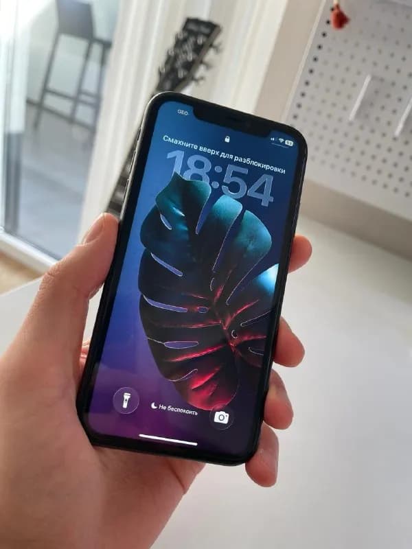 iPhone 11, 128 GB — Батуми — 360 ₾