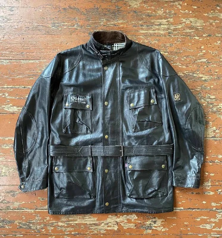 Trialmaster Panther от английской марки Belstaff, пошитую непосредственно в Великобритании в период — Тбилиси — 1 300 ₾