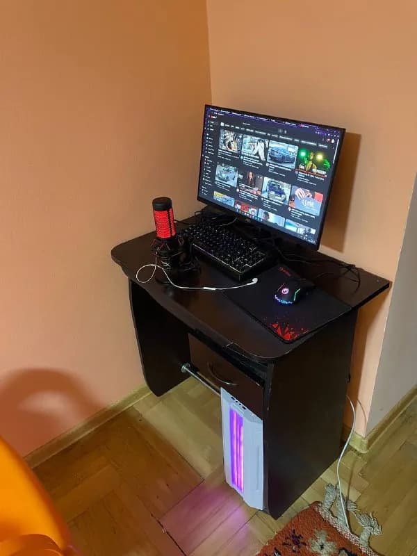 AOC 24B1W1 (24 дюйма, FullHD, 60Hz. Без коробки, блок питания в комплекте) 250 лари — Тбилиси — 250 ₾