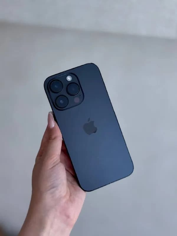 iPhone 16 Pro 🖤 — 1900 лари — Батуми — 1 900 ₾