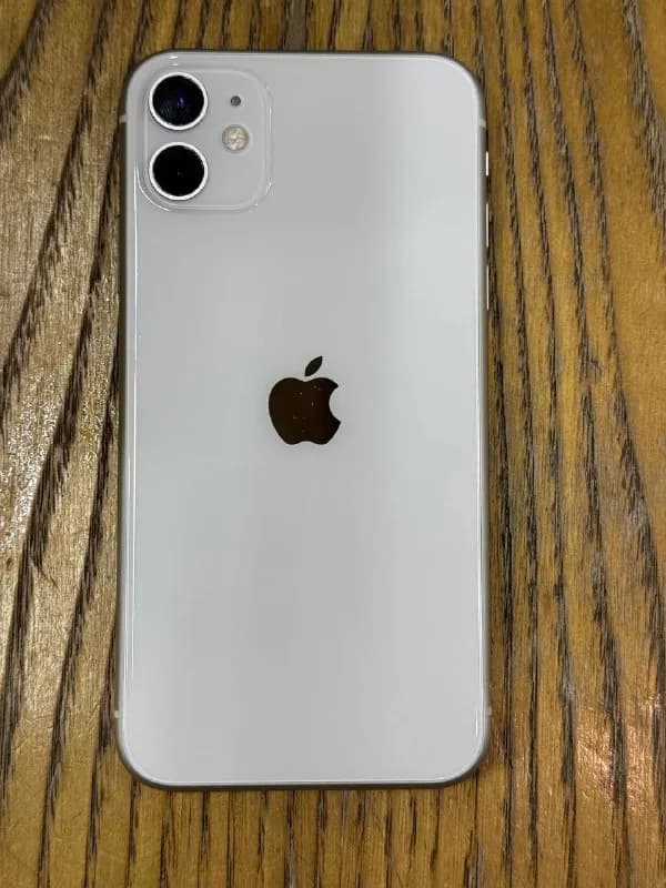 iPhone 11 — Тбилиси