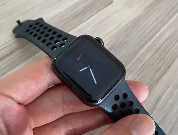 Apple Watch 5 44 mm Nike — Тбилиси — 290 ₾