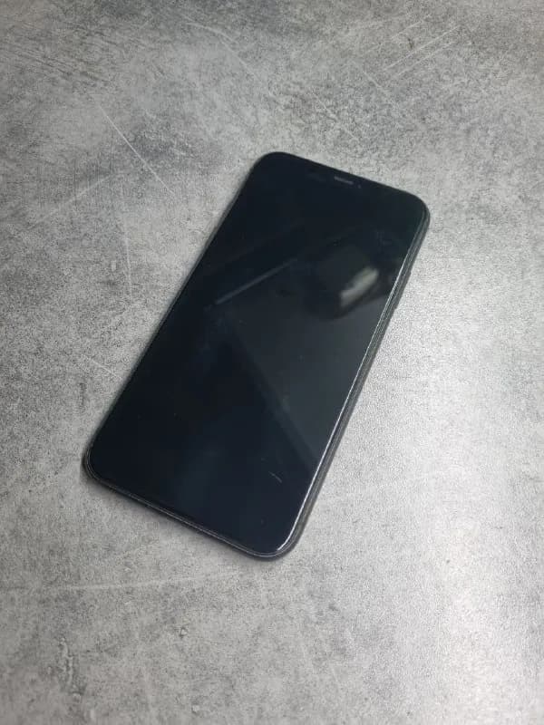 Iphone 11 650 GEL — Тбилиси — 11 650 ₾