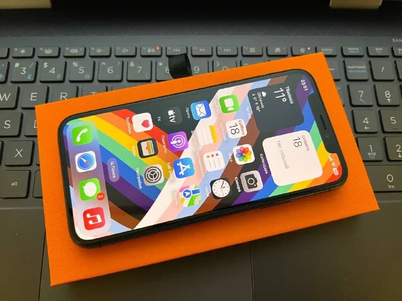 iPhone XS — 64GB — BLACK — Тбилиси — 400 ₾