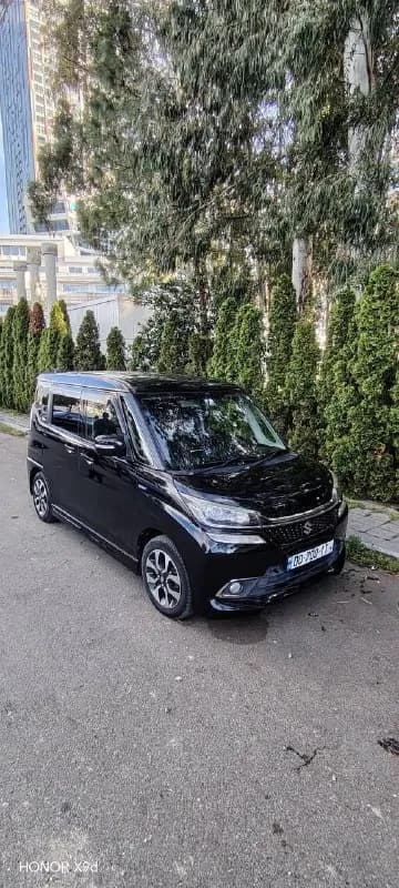 Suzuki Solio 2016 (Hybrid) — Батуми — 6 100 $