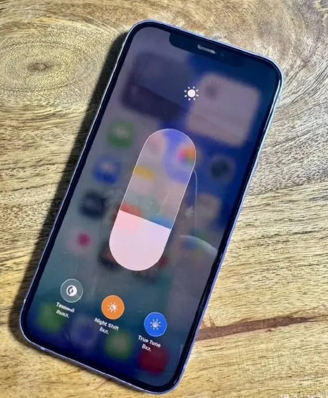 iPhone 12 (64 gb) в хорошем состоянии, не вскрывался, никаких проблем нет с телефоном, все прекрасно — Батуми — 480 ₾