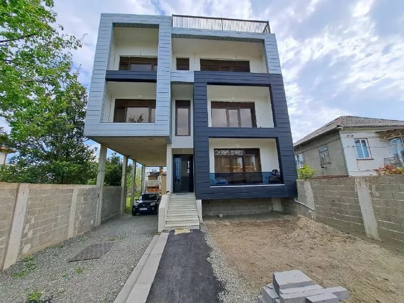 RENT BATUMI Сдаётся изолированный первый этаж Нового частного дома 55 m², — Батуми — 550 $