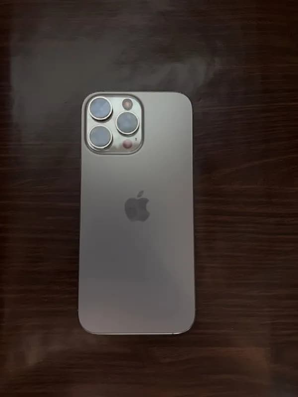 iPhone 16 Pro Max, 256 GB (Natural Titanium) — Тбилиси — 2 600 ₾