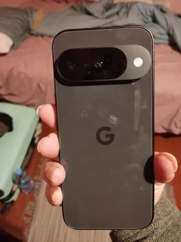 Google Pixel 10 256 gb. Куплено полторы недели назад в Тбилиси в Zoomer. Конечно же с гарантией. В — Тбилиси — 1 800 ₾