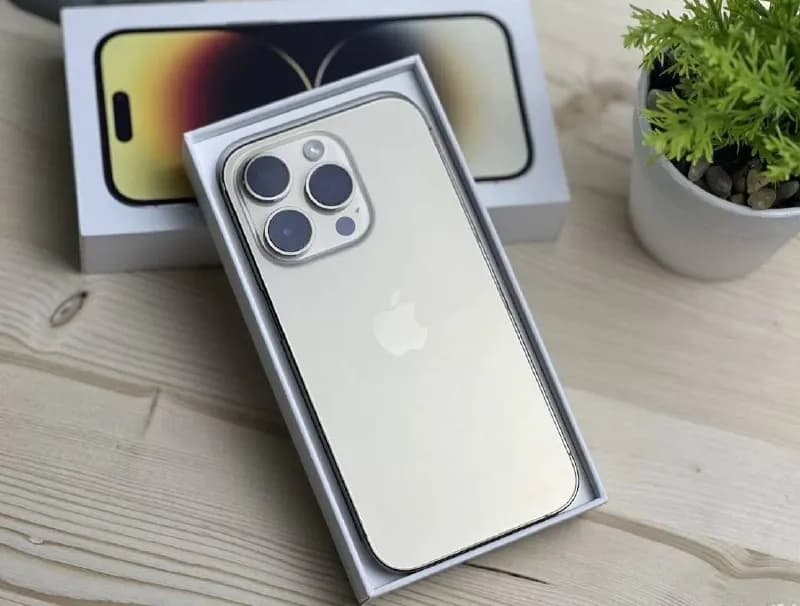 iPhone 14 Pro (128 гб) — Батуми — 1 100 ₾