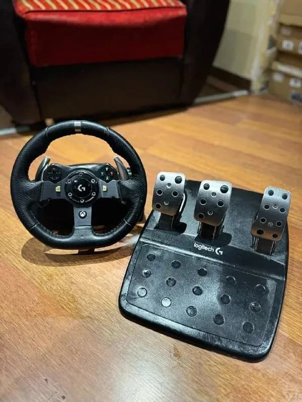 Logitech G920 Driving Force руль и педали — Батуми — 500 ₾