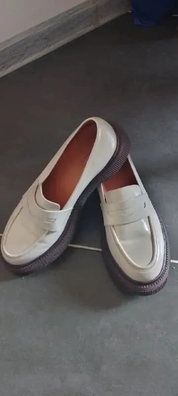 Tendance лакированная кожа — Батуми — 40 ₾