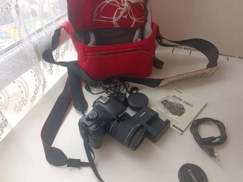 Canon EOS 1100D Kit EF-S 18-55 mm f/3.5-5.6 — Батуми — 250 ₾